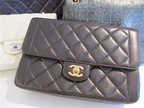 authentic chanel handbags consignment.